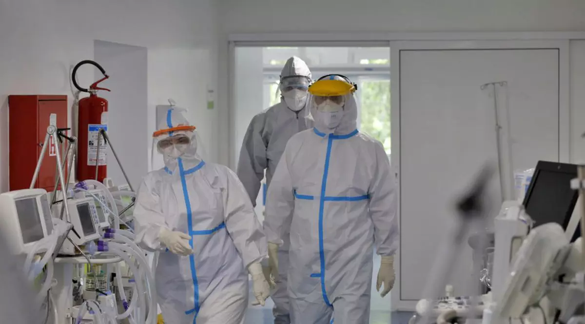 VIDEO Cel mai mare număr de infectări COVID din ultimele două luni și jumătate. Crește și numărul pacienților de la ATI