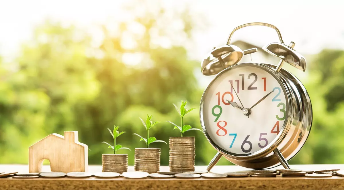 Ce faci atunci când îți rămâne prea mult din lună până la sfârșitul salariului