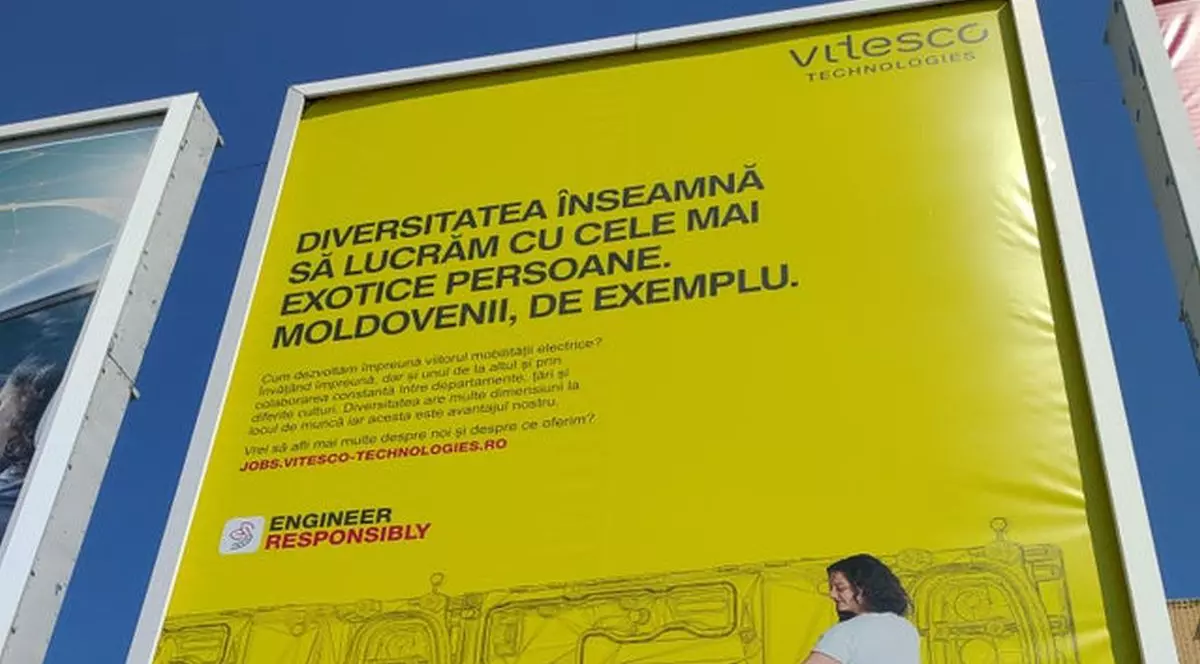 Panou publicitar controversat la Timișoara: „Diversitatea înseamnă să lucrăm cu cele mai exotice persoane. Moldovenii, de exemplu”