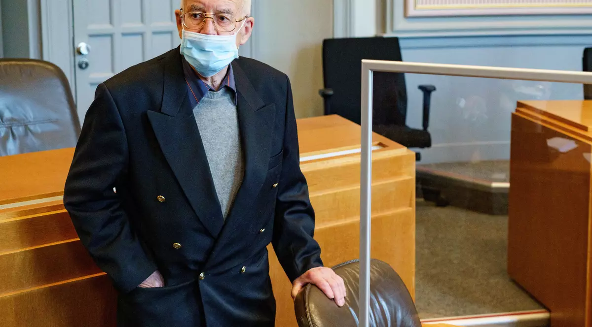 Cum a fost sancționat un german de 84 de ani care a ținut în pivniță un tanc din cel de-al Doilea Război Mondial