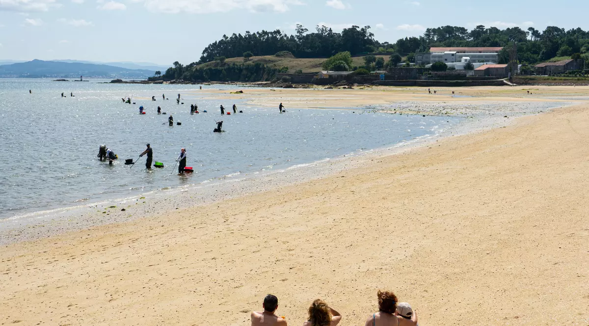 Atenționare de călătorie pentru Spania. Țara, sub coduri galben, portocaliu şi roşu de caniculă şi furtună