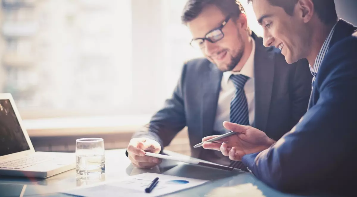 Când soliciți o creștere salarială?