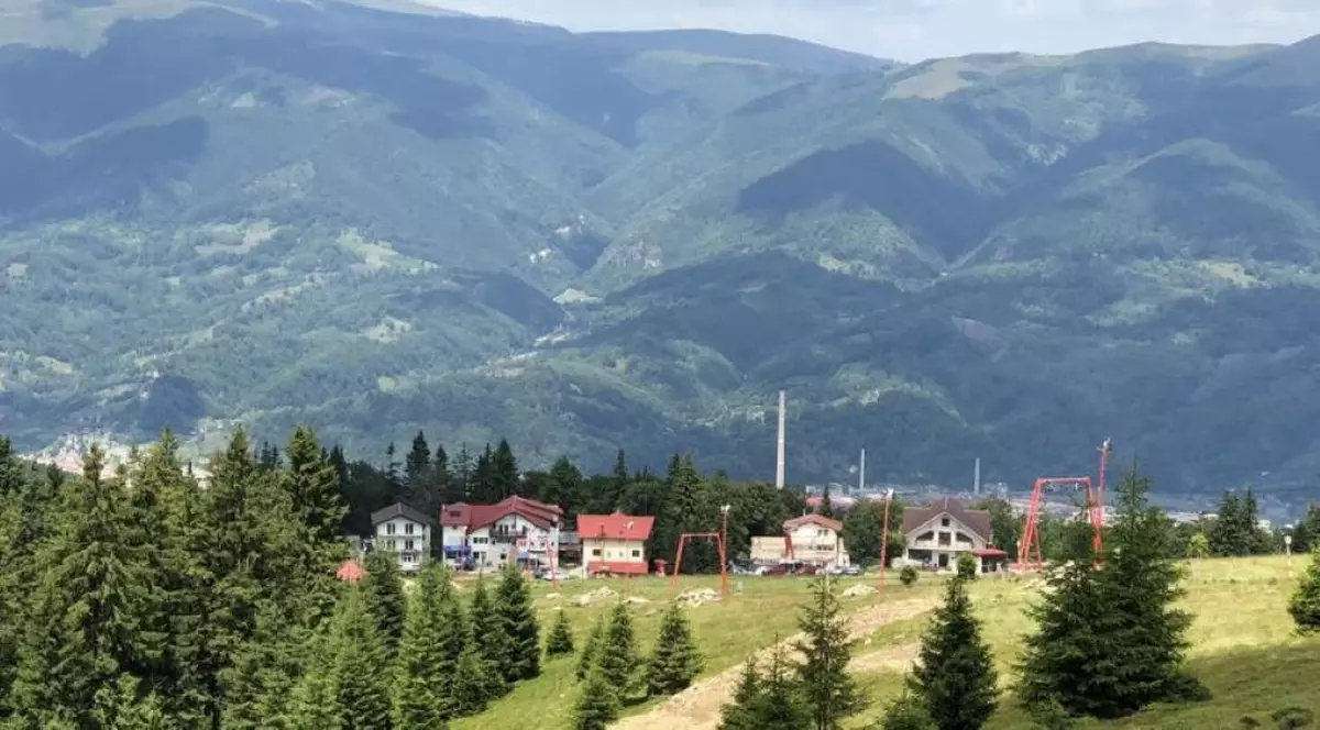 Stațiunea Straja - partii de schi si obiective turistice