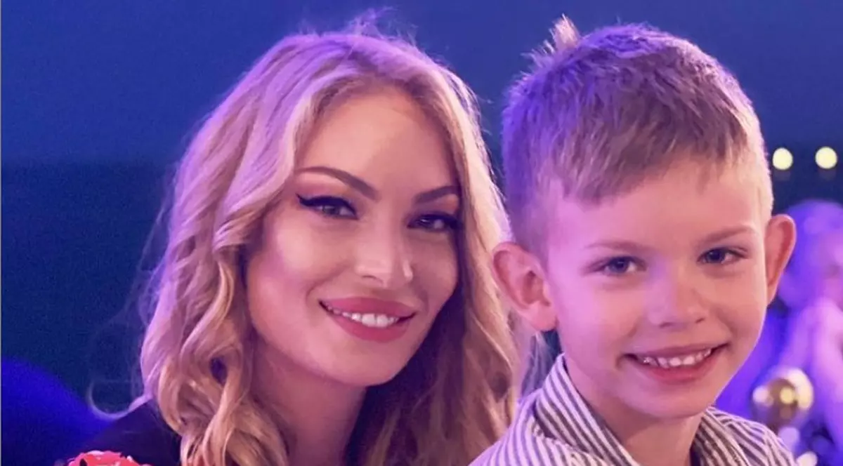 Valentina Pelinel și-a dus fiul în America. Cum l-a pozat pe Milan și ce locuri au vizitat împreună