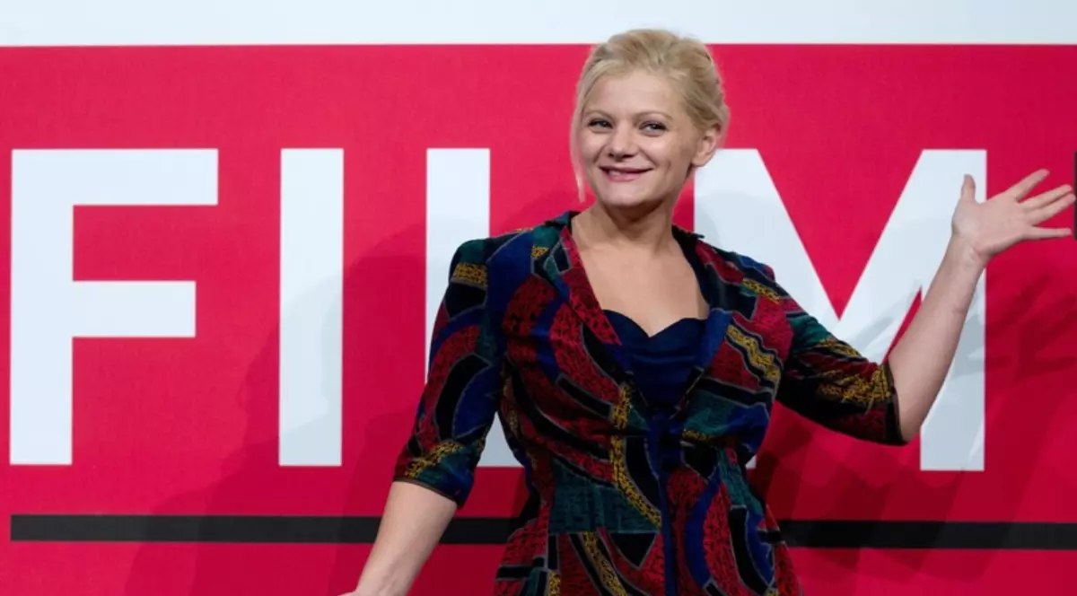 Actrița Ofelia Popii, despre întâlnirea cu celebrul regizor Tim Burton după reprezentația din „Faust”, la Sibiu: „Mi-a spus că l-a inspirat”