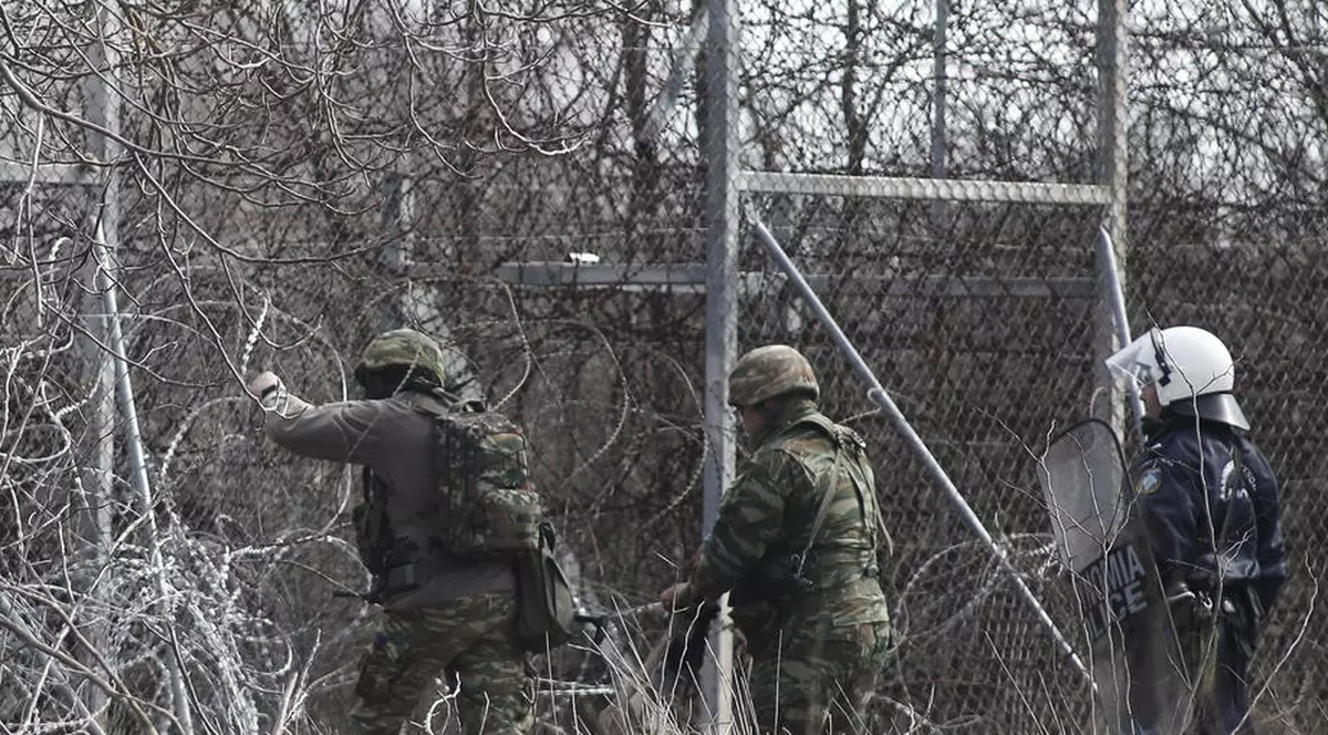 Grecia a făcut un gard de 40 de kilometri la frontiera cu Turcia și a întărit paza, în așteptarea migranților afgani