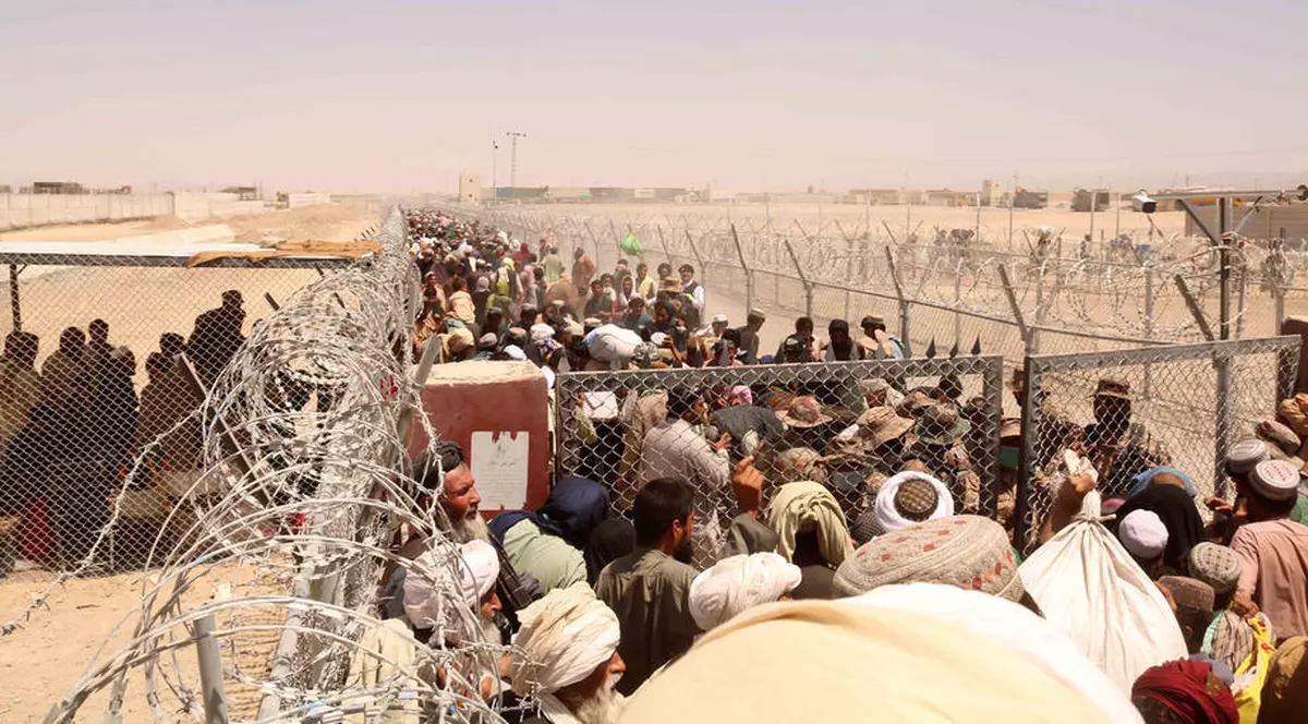 Canada a anunțat că va primi 20.000 de refugiați afgani. „Situația de acolo e sfâșietoare”