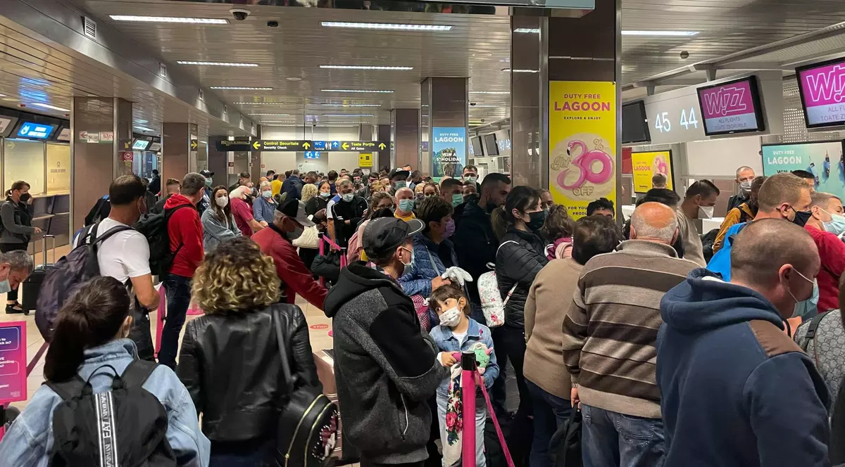 Grecia trece în zona galbenă, Austria, în cea roșie. Noua listă a țărilor cu risc epidemiologic