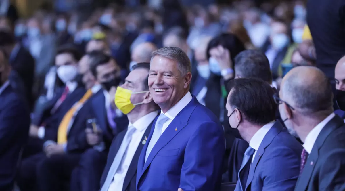 Cum le-a bătut Iohannis obrazul liberalilor că l-au atacat pe Cîțu: „Sunt de neînțeles sabotajele din propriul partid”