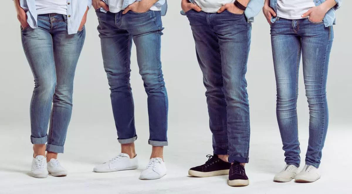 Blugii și tricourile s-ar putea scumpi, după ce prețul bumbacului a ajuns la maximumul ultimului deceniu