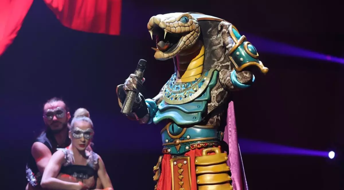 Cine este Șarpele de la Masked Singer