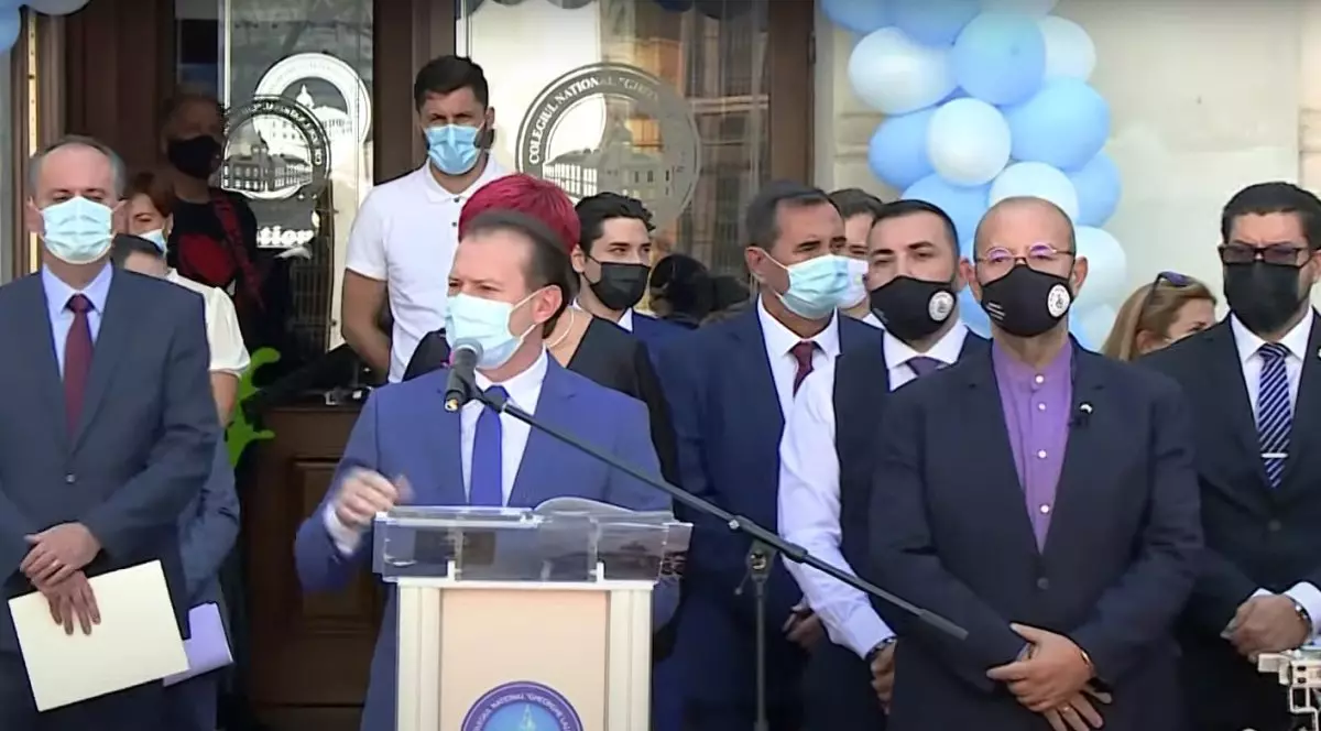 Tatăl unei victime Colectiv, reacţie după ce Cîţu a apărut lângă Piedone la deschiderea anului şcolar: ”Rușine PNL!”