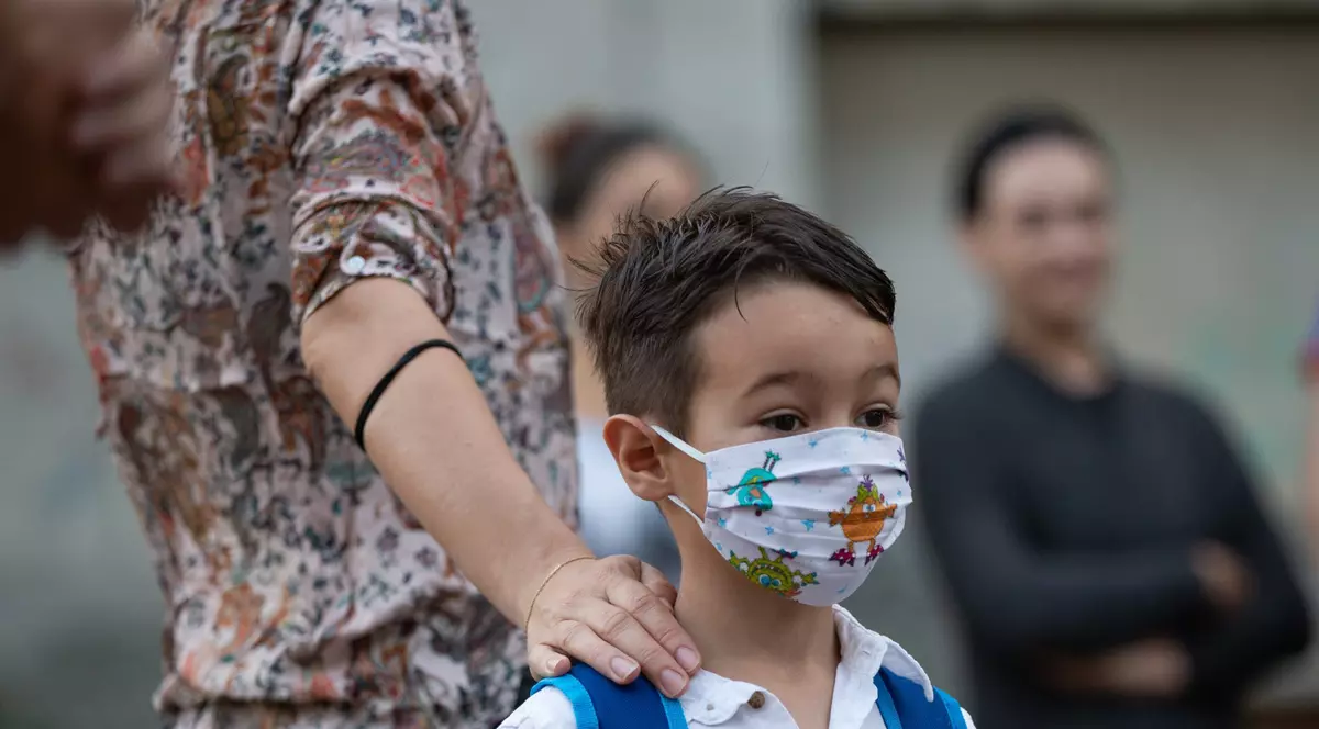 Ce măsuri iau alte țări din Europa pentru deschiderea școlilor în pandemie