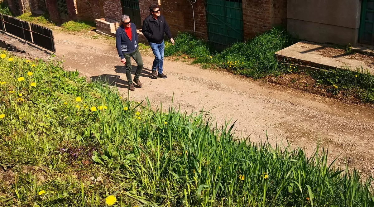 „Fraţi de viţă” revine cu un nou sezon la TVR 2. Emisiunea este prezentată de Cătălin și Adrian Păduraru