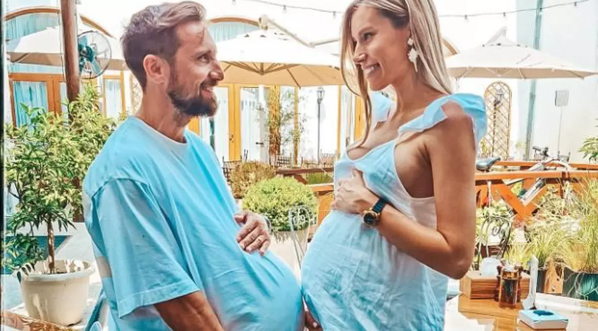 Gabriela Prisăcariu a născut