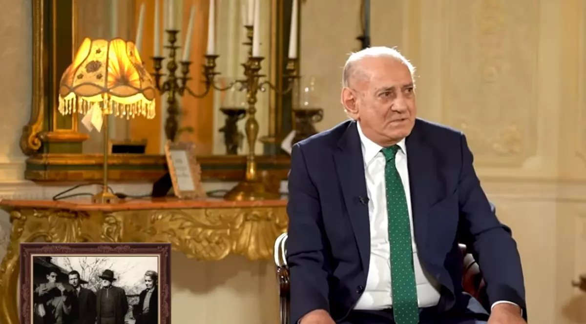 Maestrul Gheorghe Zamfir, implorat să rămână în Franța: „Mi-a fost mai mult dor de țărâna de acasă!"