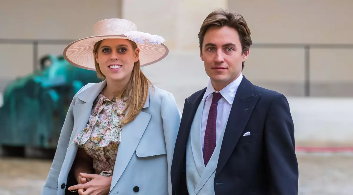 Familia regală britanică se mărește. Prințesa Beatrice a născut o fetiţă