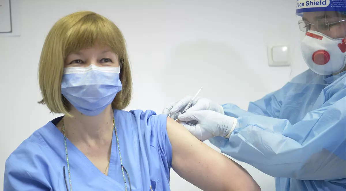 Ministerul Sănătăţii nu spune care este numărul medicilor vaccinaţi la nivelul fiecărui spital din România „ca să nu se sperie pacienții”