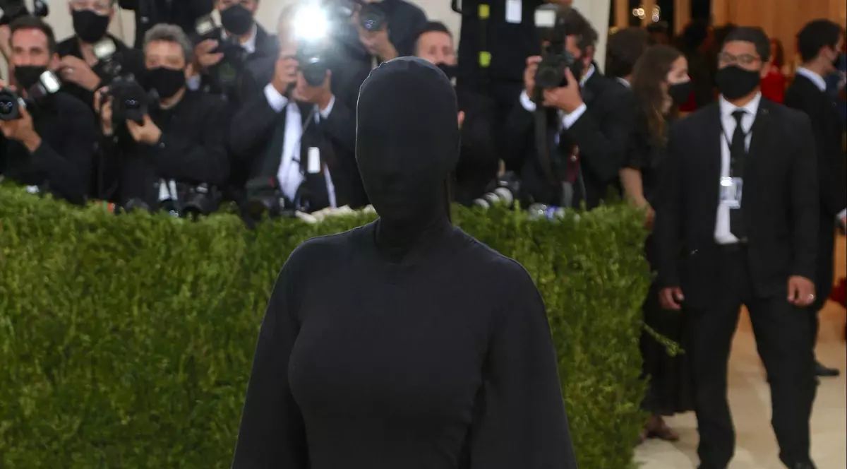 Kim Kardashian la Met Gala