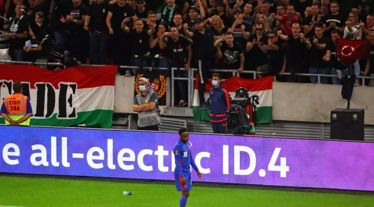 Jucătorii englezi, ținta manifestărilor rasiste la Budapesta. „Vom solicita FIFA să investigheze problema”