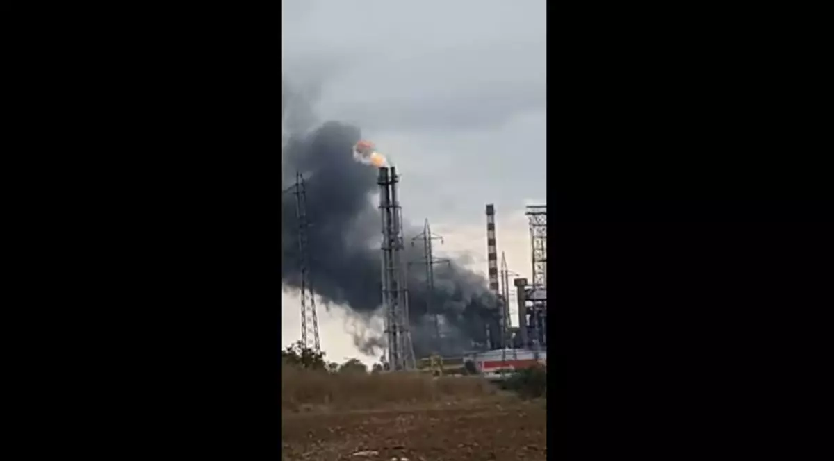 Incendiu la rafinăria Lukoil de la Ploiești. A fost emis un mesaj Ro-Alert