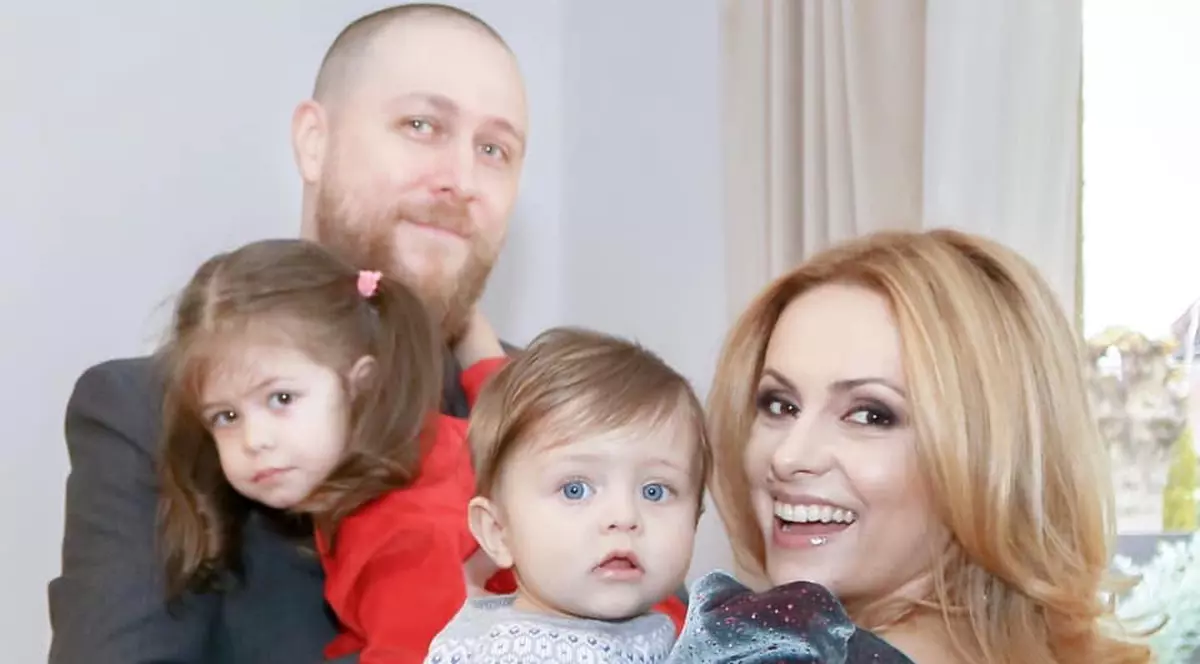 Simona Gherghe și familia