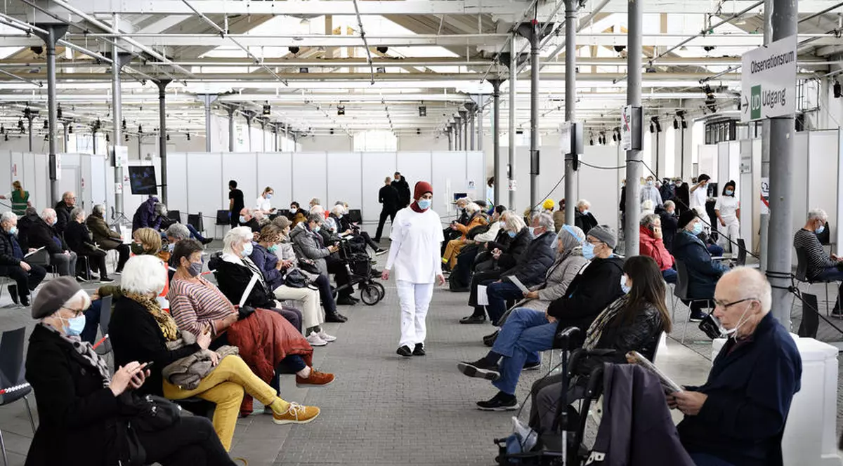 Epidemiolog din Danemarca, unde 96% dintre oamenii peste 50 de ani sunt vaccinați: „Există o cale ușoară de a ieși din pandemie”