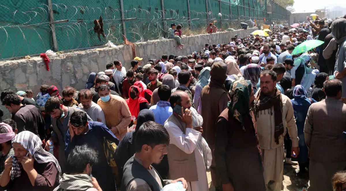 Riscul evacuărilor haotice din Afganistan. Peste 200 de persoane fără acte, între care violatori de copii și traficanți de droguri, aduși în Germania cu avioanele militare