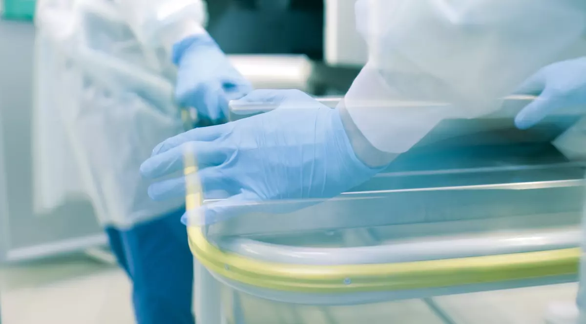 A murit de COVID, dar nu are cine să-i ia trupul de la morgă, pentru că toată familia lui e infectată