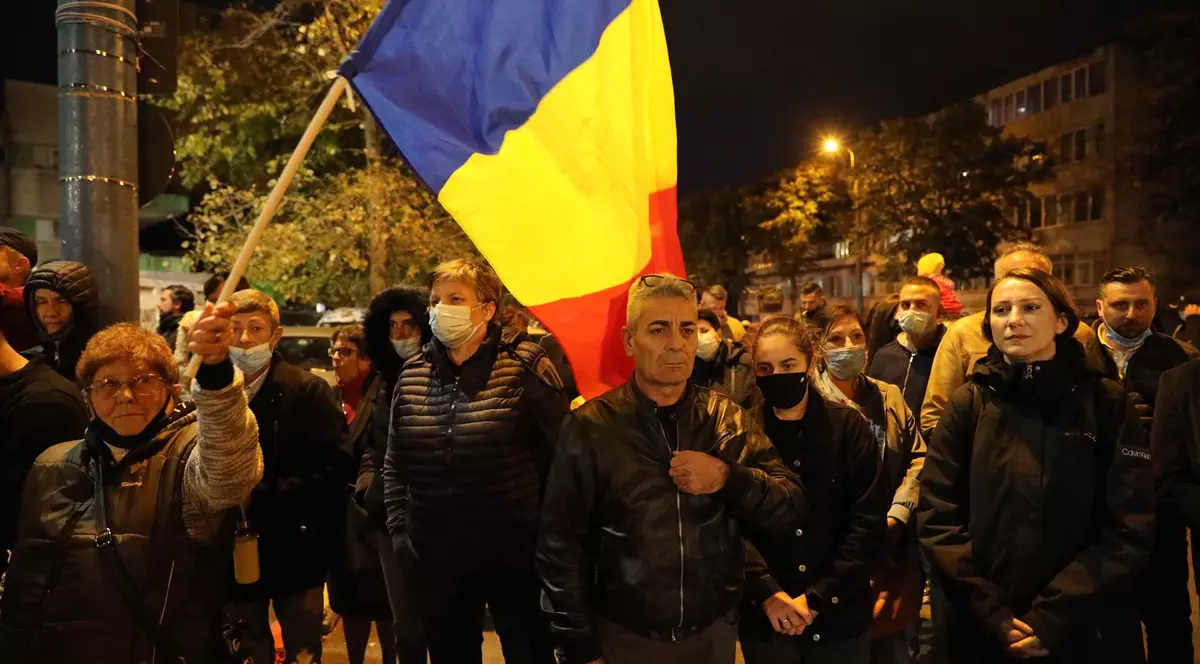 Protest organizat de AUR în fața Spitalului de Boli Infecțioase din Constanța