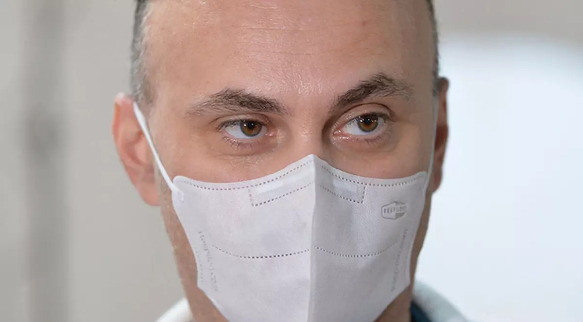 Medicul Adrian Marinescu: 2022 este un an de „convieţuire armonioasă” cu COVID. Ce spune despre un nou val pandemic