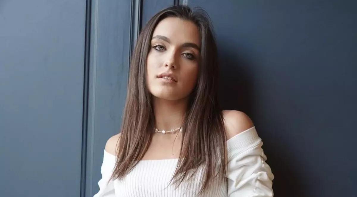 Alexia Eram, declarații despre situația ei financiară. „Nu contează câți bani am făcut până acum. Eu sunt o fire cheltuitoare”