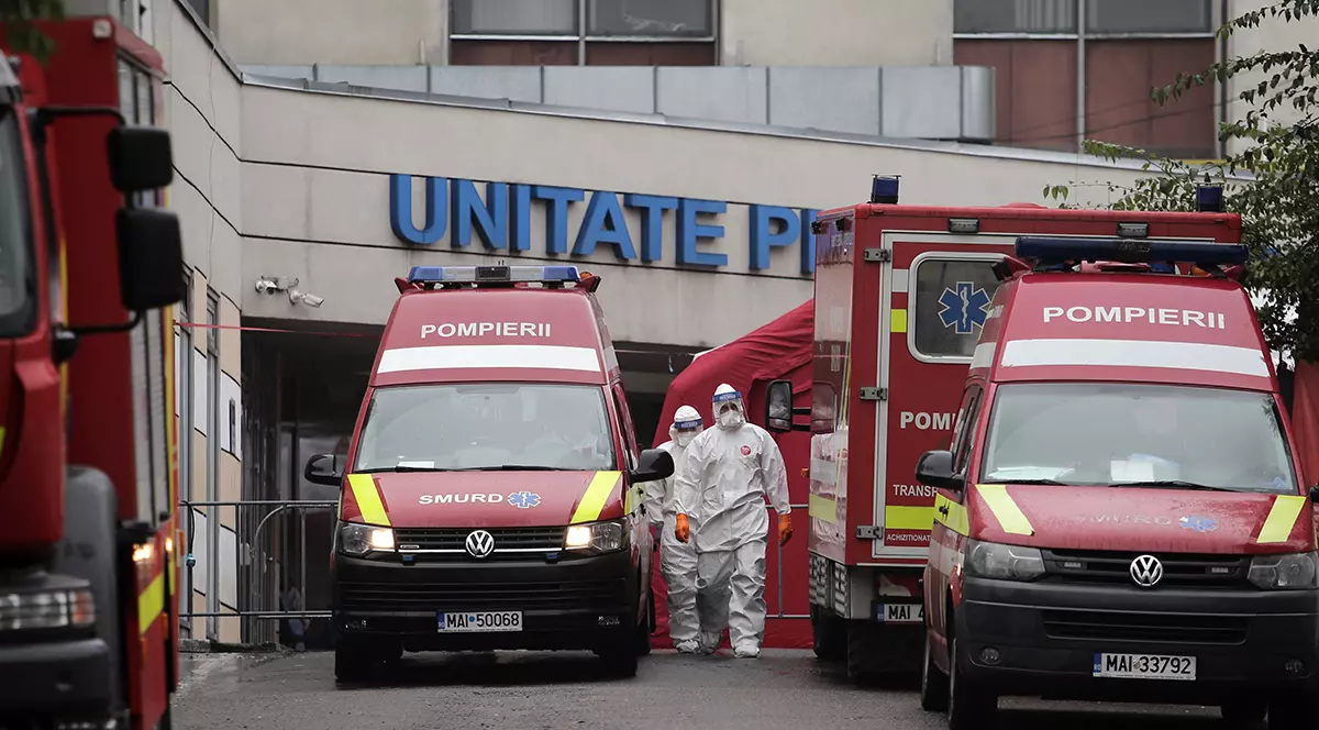 Aproape 17.000 de noi cazuri de COVID și 81 de decese, în ultimele 24 de ore