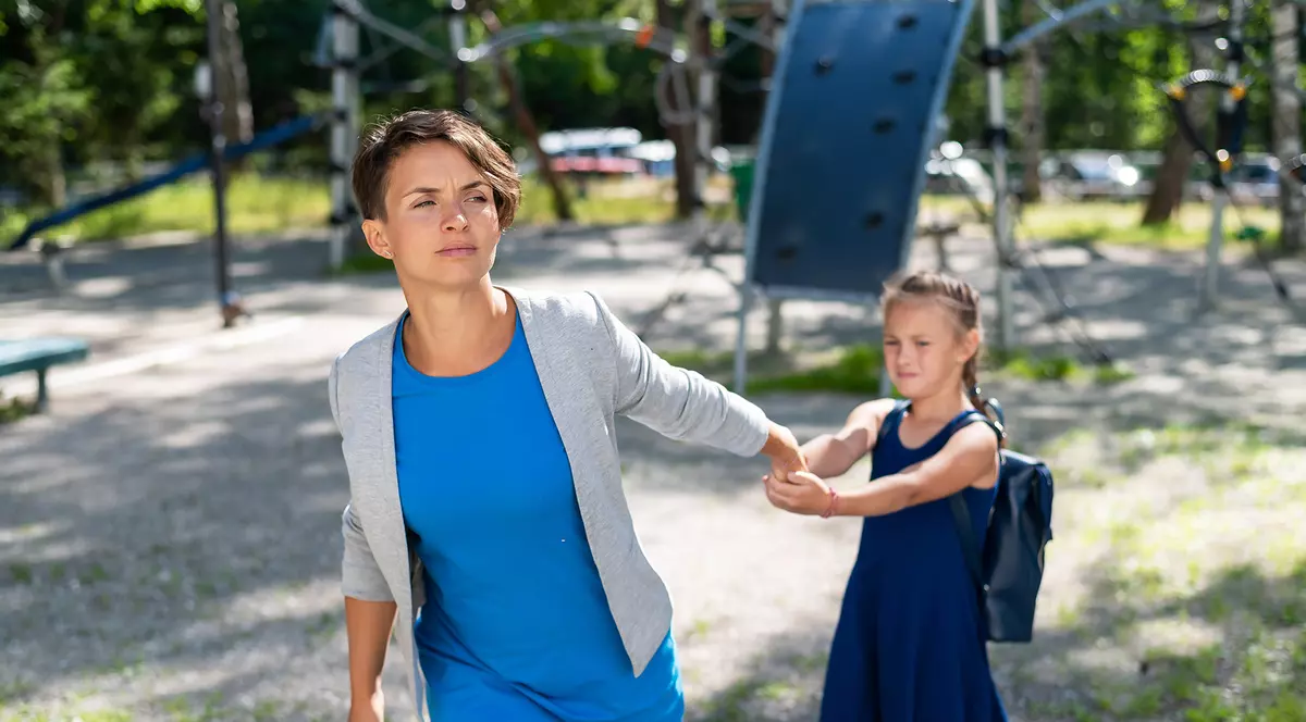 Mărturia unei femei care nu-și găsește împlinirea în maternitate. „Iubesc copiii, dar nu vreau să fiu mamă” (Povești intime. EVA INTIMA)