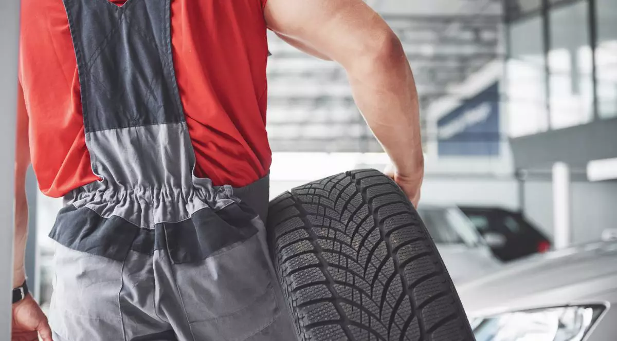 Ce diferențe există între anvelope ieftine și anvelope scumpe