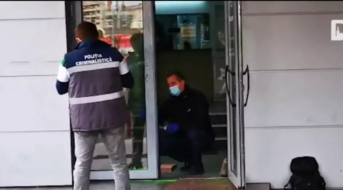 Jaf la o casă de schimb valutar din Cluj. Casiera, atacată cu spray iritant