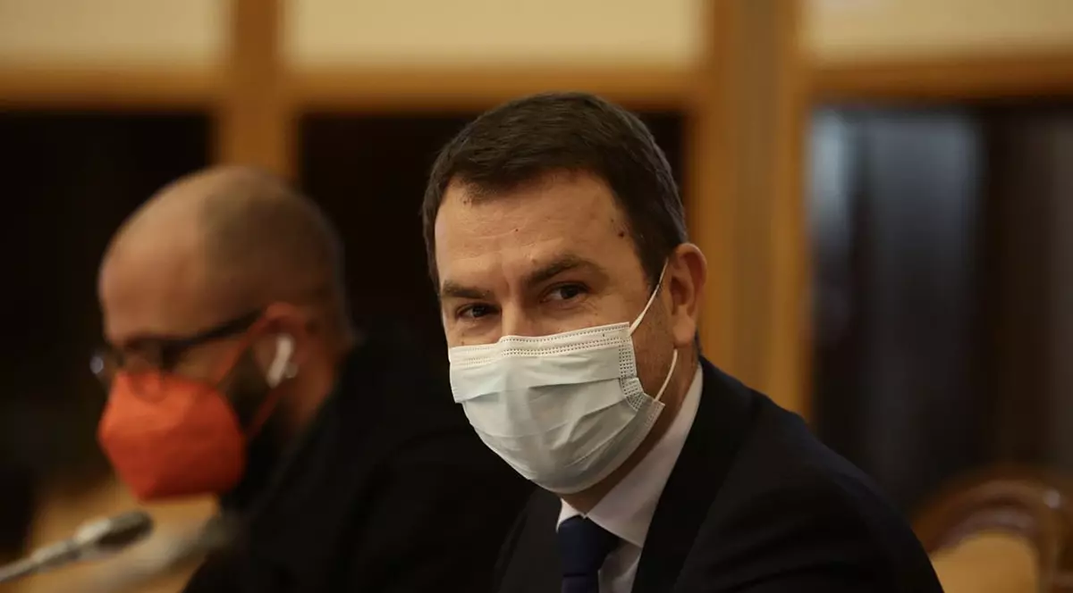 Avizul negativ anunțat de Comisia pentru Transporturi pentru Drulă era, de fapt, pozitiv. De unde schimbarea