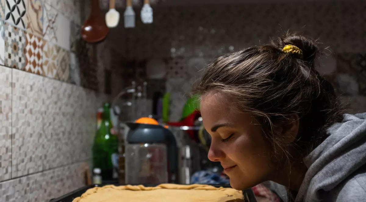Jurnalul unei adolescente care se confruntă cu o tulburare alimentară: „Prăjiturile mamei îmi amorțesc fricile”