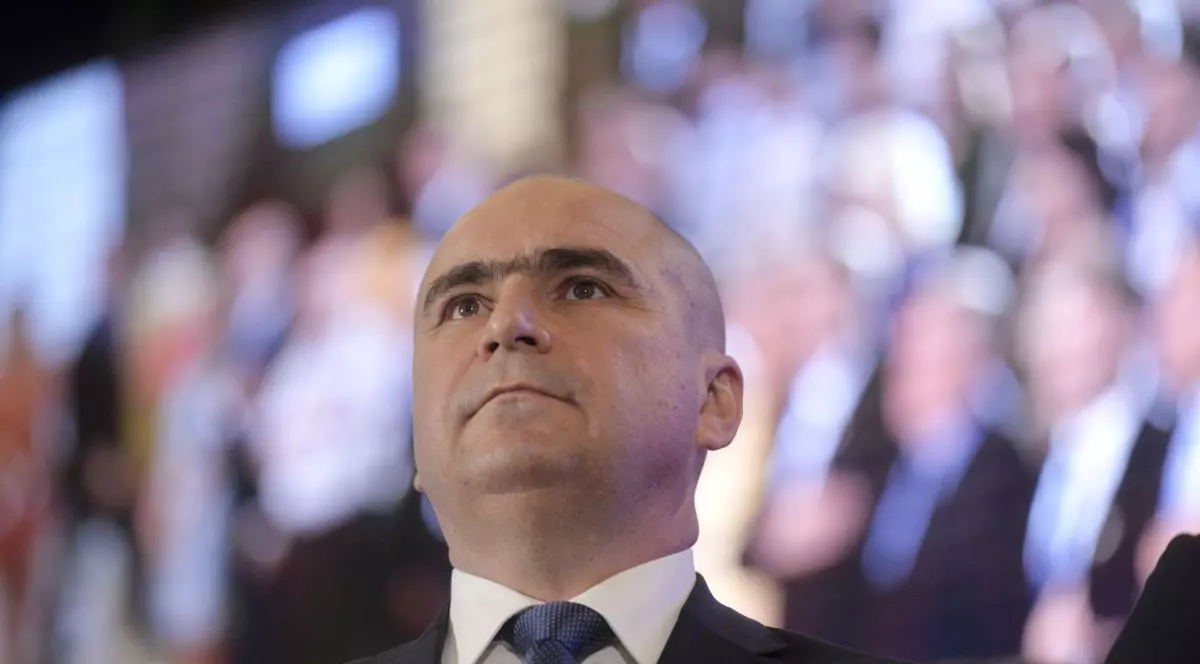 Un nume avansat pentru a fi premierul care să ducă mai departe coaliția: Bolojan de la Oradea