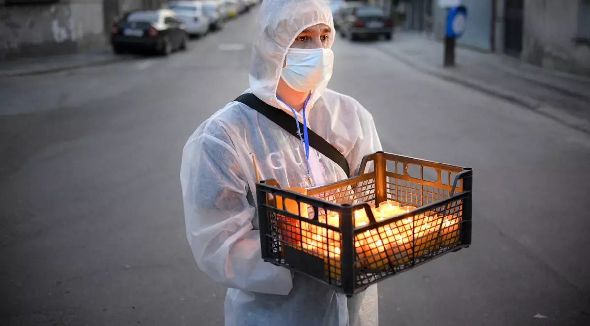 Cifrele dezastrului. Avem mai mulți morți de COVID decât are locuitori Miercurea Ciuc sau o țară precum Monaco