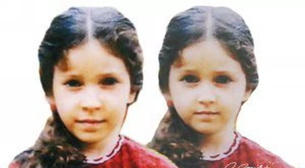 Cum a fost prins, după 15 ani, bărbatul acuzat că și-a ucis fiica de 5 ani şi a îngropat-o în curtea casei