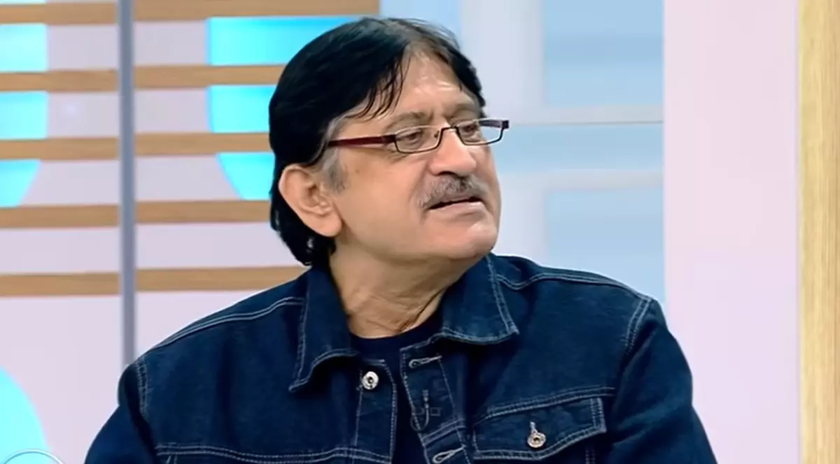 Viața lui Jean Paler la 67 de ani. „Medicamentele mă costă 1.400 de lei pe lună. M-am obișnuit cu infarct după infarct”