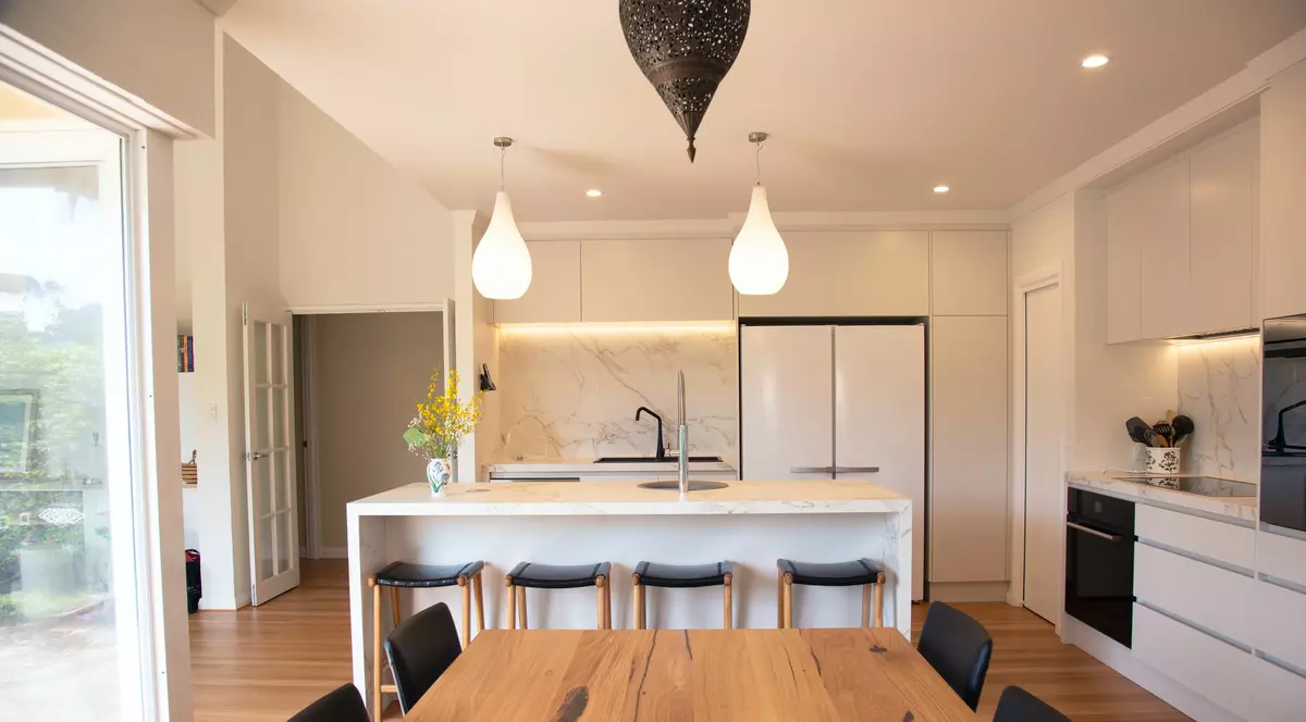 Cum să amenajezi o bucătărie cu spațiu de dining