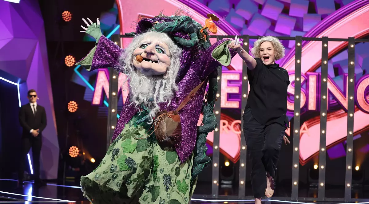 Maia Morgenstern urcă pe scena de la „Masked Singer România”. „Nu, nu sunt eu Muma Pădurii”