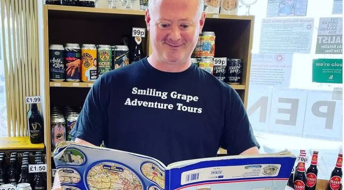 Un britanic se laudă că a băut într-un număr record de baruri în 24 de ore.  „Sunt un mare fan al pub-urilor”