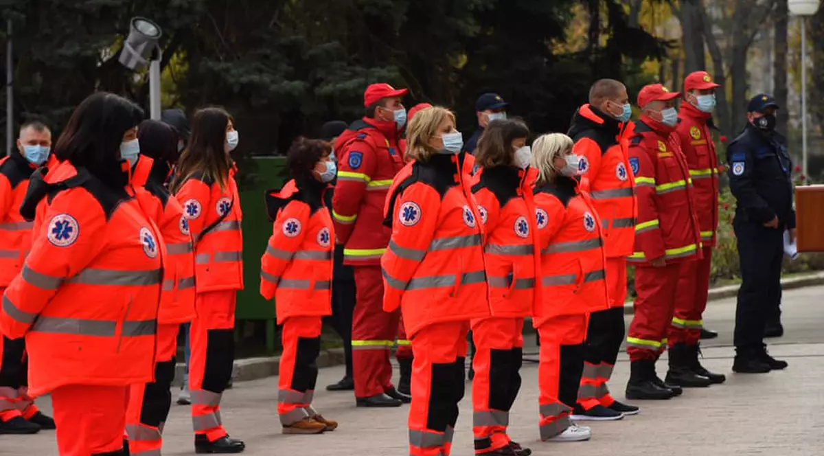 Medici din Republica Moldova vin în România pentru a trata pacienți COVID