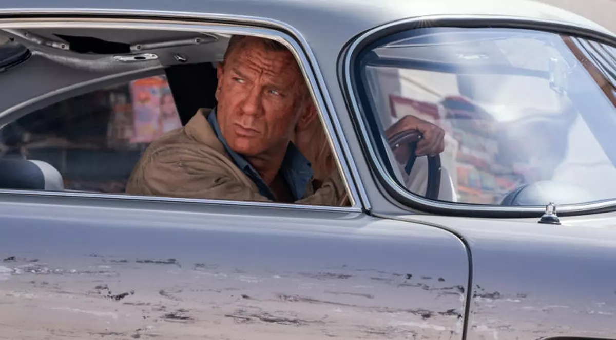 Cronică de film. Ultimul James Bond, cu Daniel Craig: Nu e prost, nu e nici extraordinar, dar îl vom ține minte. Iată de ce