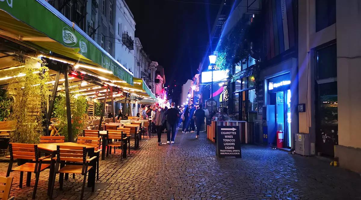 Noi restricții în București, începând de astăzi. Persoanele nevaccinate, principalele vizate de măsuri