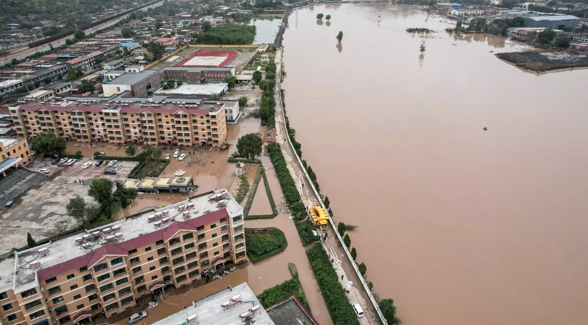 China, lovită din nou de inundații puternice. Aproape două milioane de oameni au fost afectați