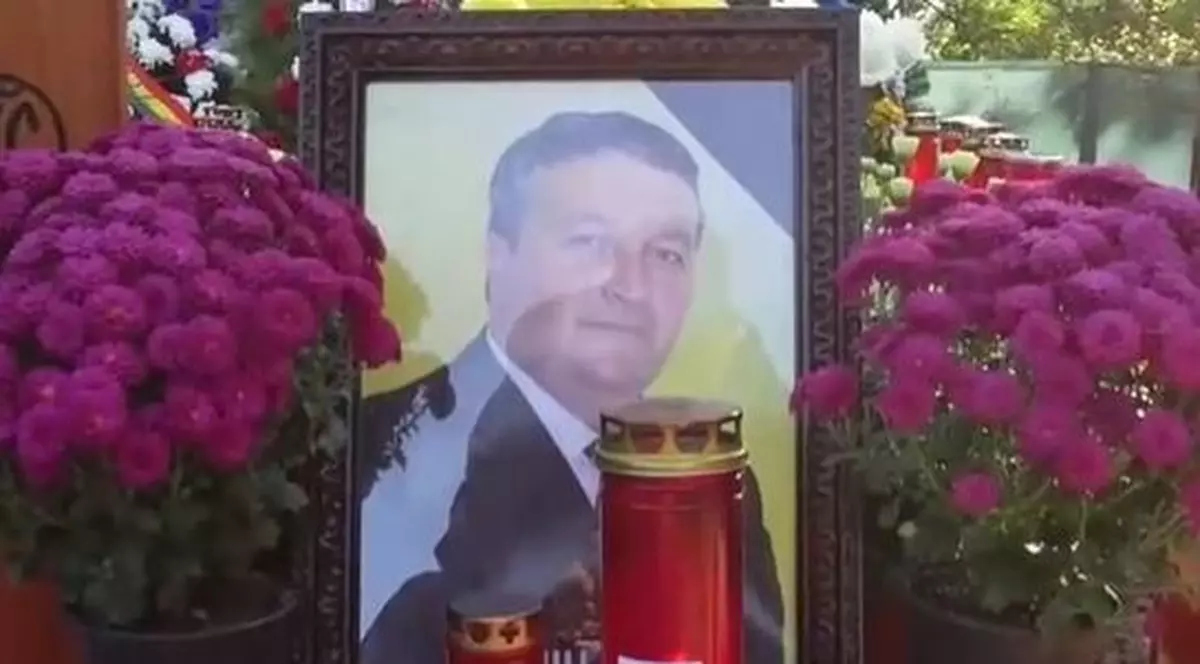 Primarul nu credea în virus, dar a murit de COVID. Viceprimarul vrea acum să se vaccineze. „Și oamenii s-au speriat”